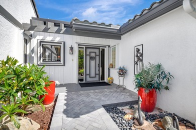 Welcome to the Villas of Hampshire boasting 3 bedrooms and 3 on Hunters Run Golf and Country Club in Florida - for sale on GolfHomes.com, golf home, golf lot