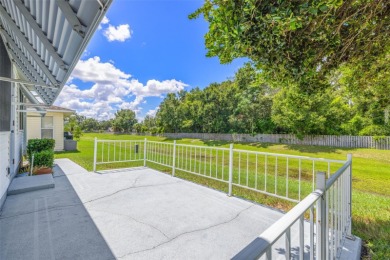 Beautifully maintained  fully furnished Highland Fairways home! on Highland Fairways Golf Club in Florida - for sale on GolfHomes.com, golf home, golf lot
