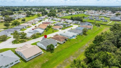 Beautifully maintained  fully furnished Highland Fairways home! on Highland Fairways Golf Club in Florida - for sale on GolfHomes.com, golf home, golf lot