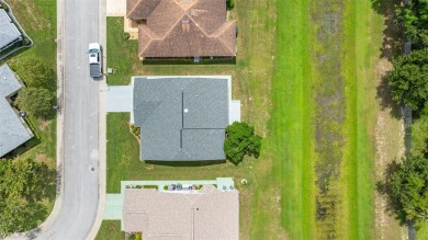 Beautifully maintained  fully furnished Highland Fairways home! on Highland Fairways Golf Club in Florida - for sale on GolfHomes.com, golf home, golf lot