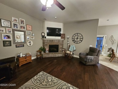 Charming Newer Home in Neosho, MO - Built in 2017. Perfect on Neosho Municipal Golf Course in Missouri - for sale on GolfHomes.com, golf home, golf lot