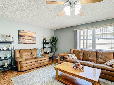 Looking for a MOVE-IN READY HOME or an IDEAL RENTAL property? on Oakleigh Executive Golf Course in Florida - for sale on GolfHomes.com, golf home, golf lot