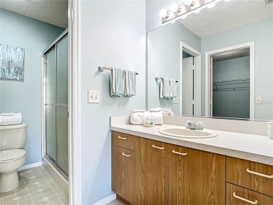 Looking for a MOVE-IN READY HOME or an IDEAL RENTAL property? on Oakleigh Executive Golf Course in Florida - for sale on GolfHomes.com, golf home, golf lot