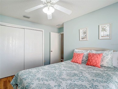 Looking for a MOVE-IN READY HOME or an IDEAL RENTAL property? on Oakleigh Executive Golf Course in Florida - for sale on GolfHomes.com, golf home, golf lot