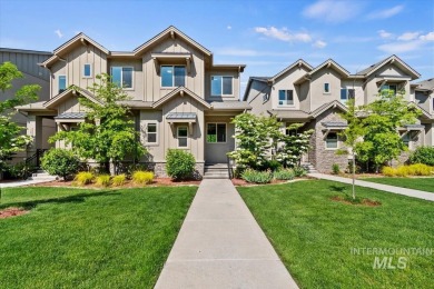 Nestled in Boise's East End, this modern townhouse offers a on Warm Springs Golf Club in Idaho - for sale on GolfHomes.com, golf home, golf lot
