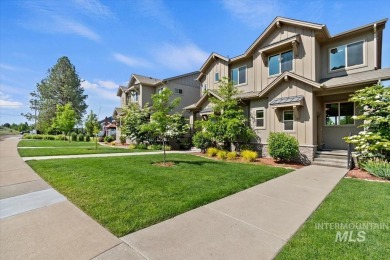Nestled in Boise's East End, this modern townhouse offers a on Warm Springs Golf Club in Idaho - for sale on GolfHomes.com, golf home, golf lot