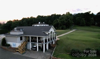 Discover the perfect residential building opportunity on Moss on Cleghorn Plantation Golf Club in North Carolina - for sale on GolfHomes.com, golf home, golf lot