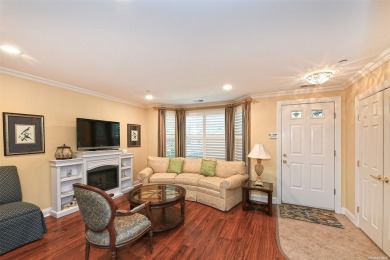 Enjoy Country Club Living!! Mint Lower End Unit In 55 + Section on Gull Haven Golf Club in New York - for sale on GolfHomes.com, golf home, golf lot