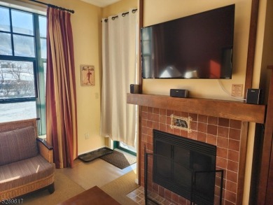 LOCATION LOCATION LOCATION!! There's no other way to describe on Great Gorge Country Club in New Jersey - for sale on GolfHomes.com, golf home, golf lot