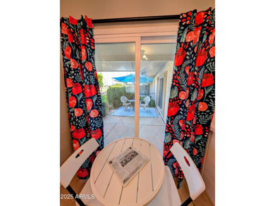 WELCOME TO SUN CITY! This beautifully updated gemini home is on Sun City Country Club in Arizona - for sale on GolfHomes.com, golf home, golf lot