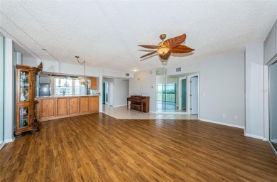 Move-in ready and beautifully remodeled 3 bedroom plus on Seminole Lake Country Club in Florida - for sale on GolfHomes.com, golf home, golf lot