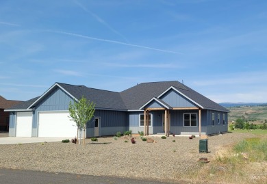 This beautiful, spacious  new construction boasts vaulted on Council Mountain Golf Course in Idaho - for sale on GolfHomes.com, golf home, golf lot