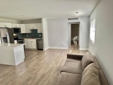 Charming one-bedroom, one-story home near a golf course. Fully on Kings Point Golf - Executive in Florida - for sale on GolfHomes.com, golf home, golf lot