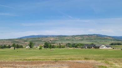 This beautiful, spacious  new construction boasts vaulted on Council Mountain Golf Course in Idaho - for sale on GolfHomes.com, golf home, golf lot