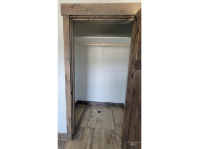 This beautiful, spacious  new construction boasts vaulted on Council Mountain Golf Course in Idaho - for sale on GolfHomes.com, golf home, golf lot