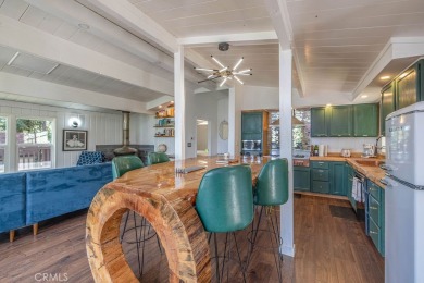 Treehouse vibes at the base of Bear Mountain Ski Resort, and on Big Bear Mountain Ski and Golf Resort in California - for sale on GolfHomes.com, golf home, golf lot