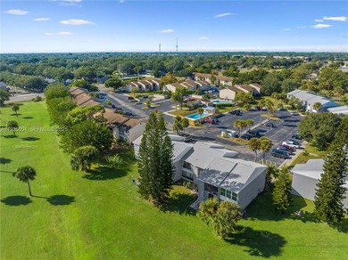 Glamorous Golf Course Condo in Prime Melbourne! Live the luxe on Mallards Landing Golf Course in Florida - for sale on GolfHomes.com, golf home, golf lot