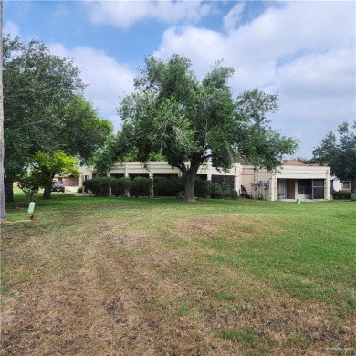 investors !! ,Great opportunity in a private subdivision,POOL on Tierra Del Sol in Texas - for sale on GolfHomes.com, golf home, golf lot