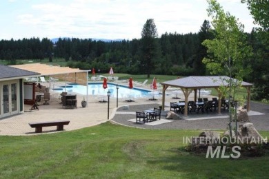 Great view lot that is mostly flat and ready to go! Seller has on Meadowcreek Golf Resort in Idaho - for sale on GolfHomes.com, golf home, golf lot