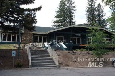 Great view lot that is mostly flat and ready to go! Seller has on Meadowcreek Golf Resort in Idaho - for sale on GolfHomes.com, golf home, golf lot