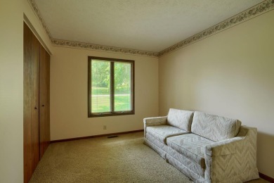Fore! Welcome to 545 Aaron Avenue in Green Acres Subdivision on Fair Greens Country Club in Ohio - for sale on GolfHomes.com, golf home, golf lot