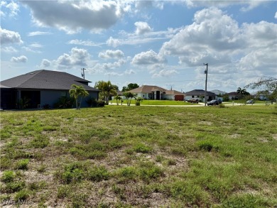Oversized pie shaped lot with almost 200 FT of waterfront !!! on Palmetto-Pine Country Club in Florida - for sale on GolfHomes.com, golf home, golf lot