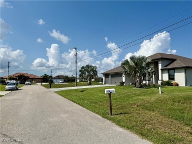 Oversized pie shaped lot with almost 200 FT of waterfront !!! on Palmetto-Pine Country Club in Florida - for sale on GolfHomes.com, golf home, golf lot