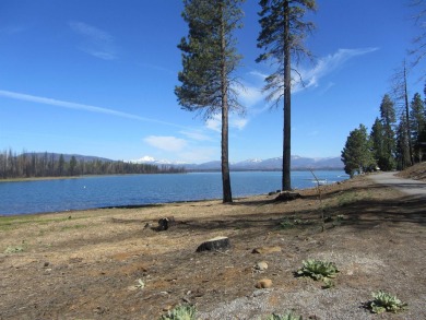 This property is .90 acres sloping towards beautiful Goose bay on Lake Almanor West Golf Course in California - for sale on GolfHomes.com, golf home, golf lot