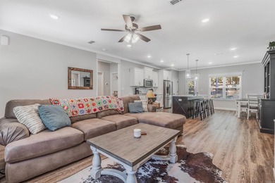 Modern Home in a Resort-Style Community Near Downtown Hot on Diamondhead Golf and Country Club in Arkansas - for sale on GolfHomes.com, golf home, golf lot