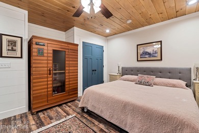 Stunning custom home located in the very desirable Laurel Valley on Laurel Valley Golf Course in Tennessee - for sale on GolfHomes.com, golf home, golf lot