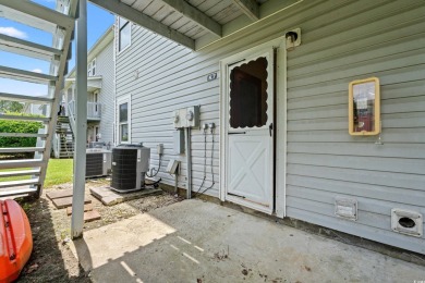 Don't miss this great opportunity to own a cozy 1-bedroom on Arrowhead Country Club in South Carolina - for sale on GolfHomes.com, golf home, golf lot