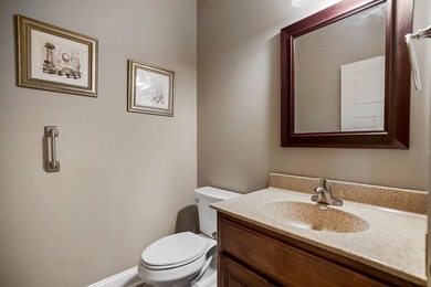 Spectacular 3 bedroom/2.1 bath ranch townhome in Hollingsworth on Falcon Lakes Golf Course in Kansas - for sale on GolfHomes.com, golf home, golf lot