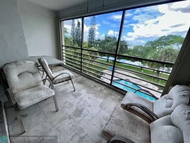 2-bedroom 2-bathroom condo located in the sought out all age's on Palm-Aire Country Club and Resort - Palms in Florida - for sale on GolfHomes.com, golf home, golf lot