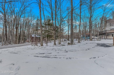 Welcome to this beautiful 3-bedroom, 3.5-bath home located in on The Hideout Golf in Pennsylvania - for sale on GolfHomes.com, golf home, golf lot