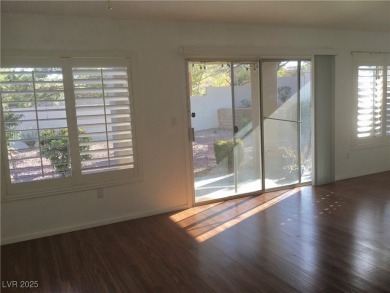 Lovely Townhome in the Heart of Sun City Summerlin. This two on Highland Falls Golf Club in Nevada - for sale on GolfHomes.com, golf home, golf lot