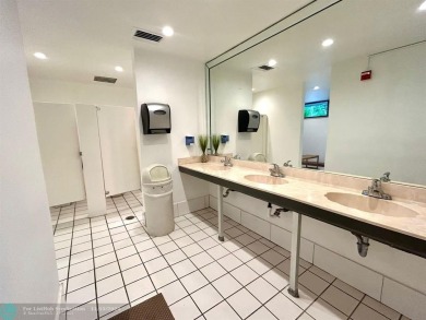 2-bedroom 2-bathroom condo located in the sought out all age's on Palm-Aire Country Club and Resort - Palms in Florida - for sale on GolfHomes.com, golf home, golf lot