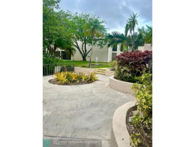 2-bedroom 2-bathroom condo located in the sought out all age's on Palm-Aire Country Club and Resort - Palms in Florida - for sale on GolfHomes.com, golf home, golf lot