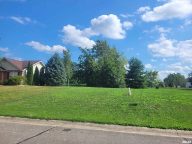 Opportunity to build on a lot on the Roland Barkau Memorial Golf on Roland Barkau Memorial Golf Course in Illinois - for sale on GolfHomes.com, golf home, golf lot