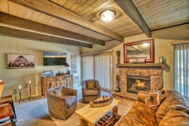 Welcome to your dream condo at Pinetop Lakes Country Club! If on Pinetop Lakes Golf and Country Club in Arizona - for sale on GolfHomes.com, golf home, golf lot