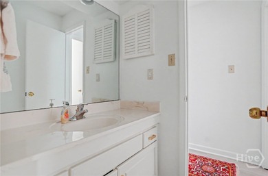 Lagoon Views | Renovated Kitchen | Move-In Ready Beautifully on The Landings Club - Marshwood in Georgia - for sale on GolfHomes.com, golf home, golf lot