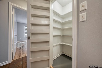 Welcome home to this beautifully maintained 2-bedroom on Hide-A-Way Lake Golf Course in Texas - for sale on GolfHomes.com, golf home, golf lot