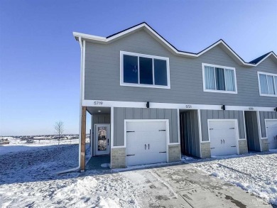 Stunning modern townhome offering maintenance-free living at on Colbert Hills Golf Course in Kansas - for sale on GolfHomes.com, golf home, golf lot