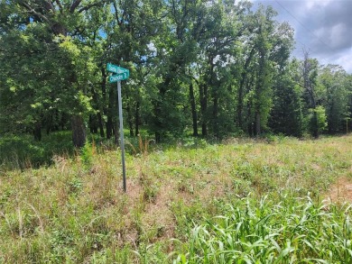3 great lots creating .83 of an acre a nice corner lot for on Nocona Hills Golf Course in Texas - for sale on GolfHomes.com, golf home, golf lot