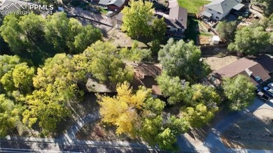 Welcome home! This remarkable property features 3 spacious on Valley Hi Golf Course in Colorado - for sale on GolfHomes.com, golf home, golf lot