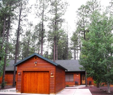 RARE to find a townhome on one level with garage.  no one above on Pinetop Lakes Golf and Country Club in Arizona - for sale on GolfHomes.com, golf home, golf lot