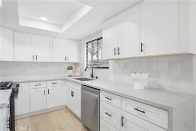 Fully remodeled condo in the highly desirable Mark III community on Fullerton Golf Course in California - for sale on GolfHomes.com, golf home, golf lot