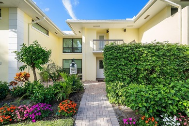 Beautifully renovated 2-bedroom, 2-bath first-floor residence on Quail Ridge Golf Course and Country Club in Florida - for sale on GolfHomes.com, golf home, golf lot