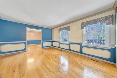 One-owner home located directly across from Hunting Hills on Hunting Hills Country Club in Virginia - for sale on GolfHomes.com, golf home, golf lot