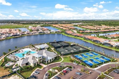 ****SIGNIFICANT PRICE IMPROVEMENT!*** JUST PACK YOUR PERSONAL on The Golf Club At Fiddlers Creek in Florida - for sale on GolfHomes.com, golf home, golf lot