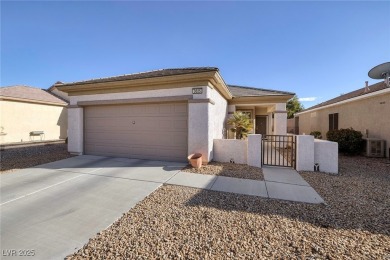 This charming Sun City Anthem home is located close to shopping on Revere Golf Club in Nevada - for sale on GolfHomes.com, golf home, golf lot